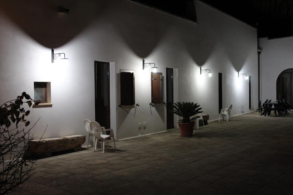 Azienda Agrituristica Masseria La Verna Patu Ngoại thất bức ảnh