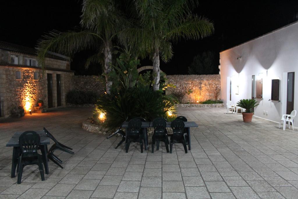 Azienda Agrituristica Masseria La Verna Patu Ngoại thất bức ảnh