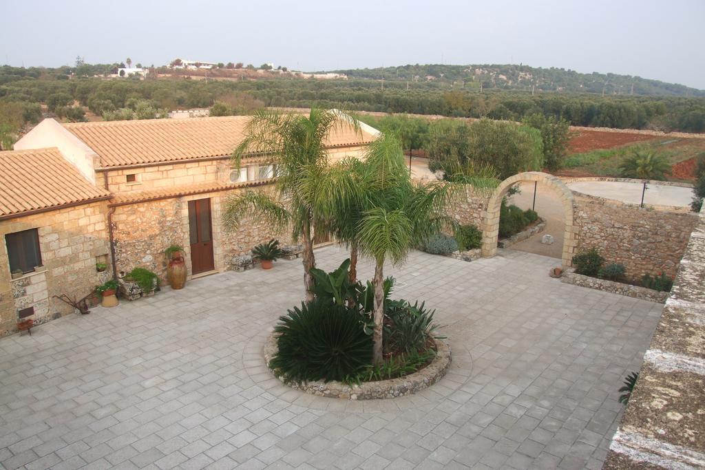 Azienda Agrituristica Masseria La Verna Patu Ngoại thất bức ảnh